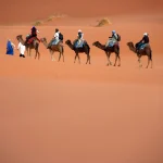 Karawane in der Wüste, Marokko